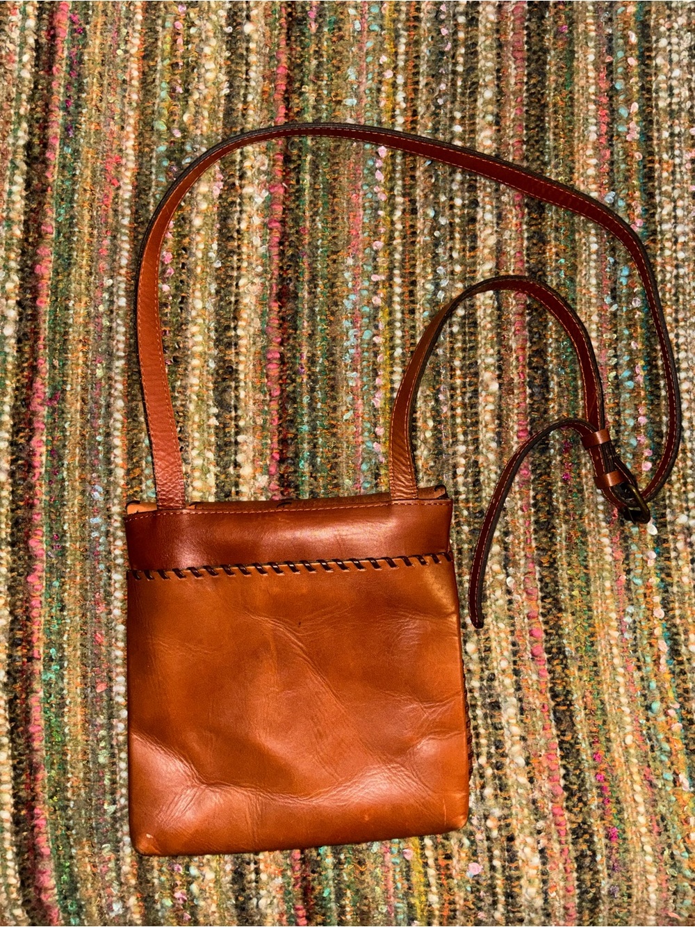 Patricia Nash - Stitched Leather Crossbody Bag - Picture 3 of 8